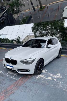 BMW 118i 1.6 SPORT GP 16V TURBO GASOLINA 4P AUTOMÁTICO BMW 118i 1.6 SPORT GP 16V TURBO GASOLINA 4P AUTOMÁTICO